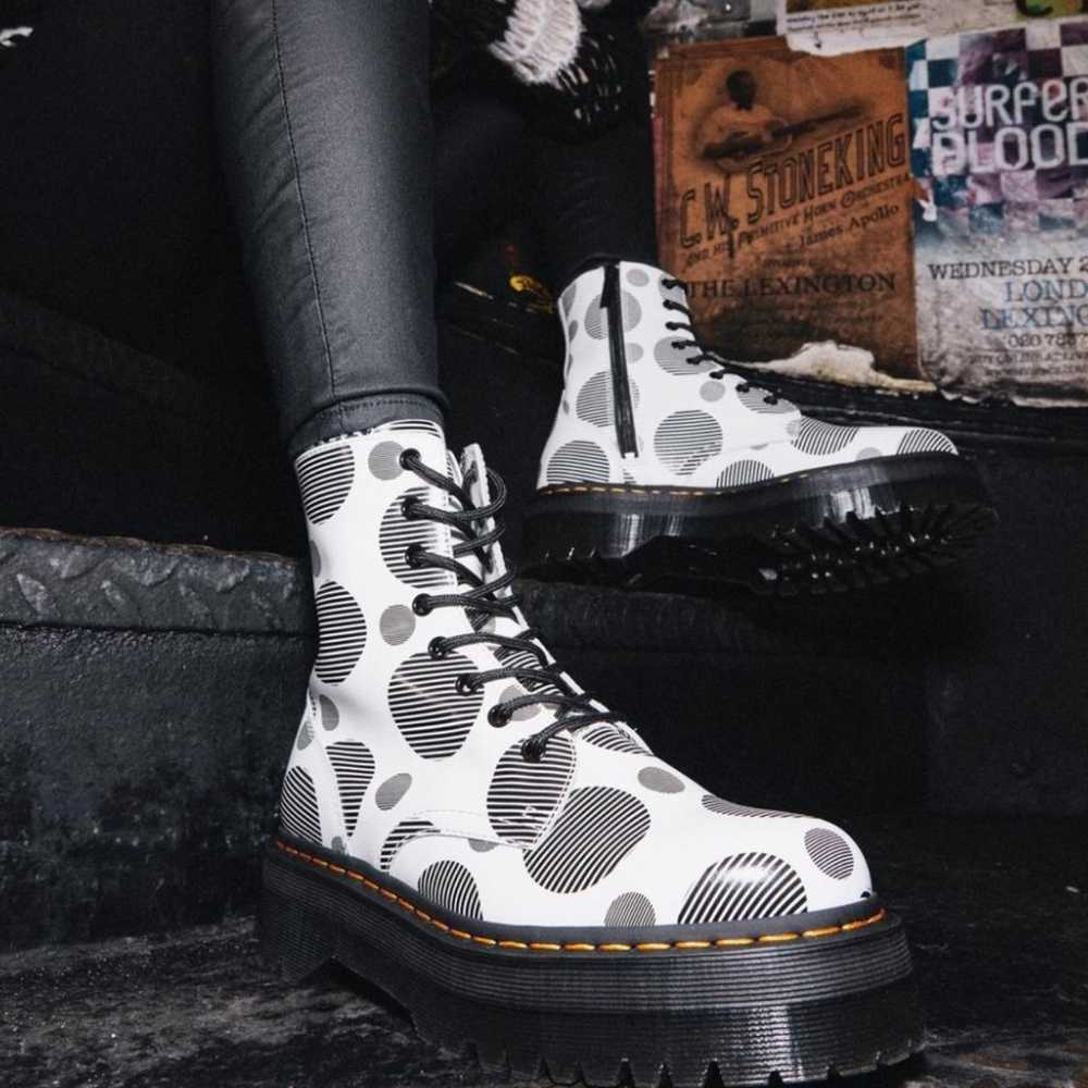 Dr Martens Platform White Leather Polka Dot Jadon… - image 1