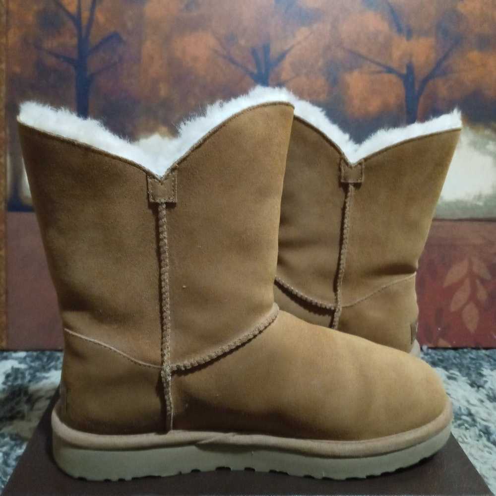 New UGG Constantine Boots Chestnut 9 - image 3