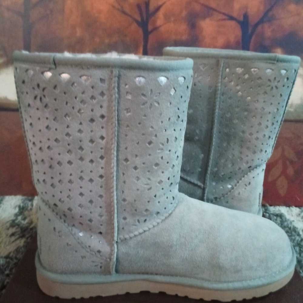 New UGG Classic Short Perforated Gray 8 - image 3