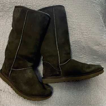 Ugg Ladies Black High Top Boots Size 8 - image 1