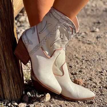 Dolce Vita Cowgirl boots