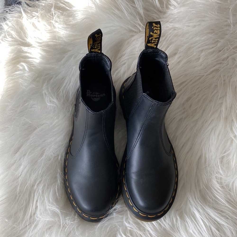 Dr Martens chelsea boots in black size 7 - image 3