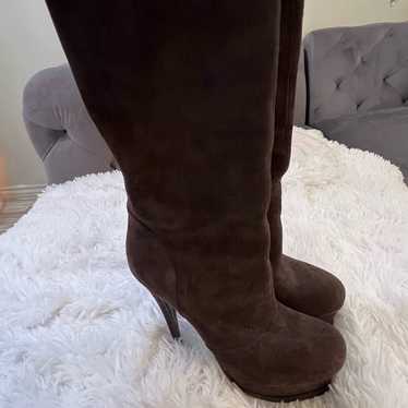 Beautiful Authenticated YSL boots suede sz 38.5 - image 1