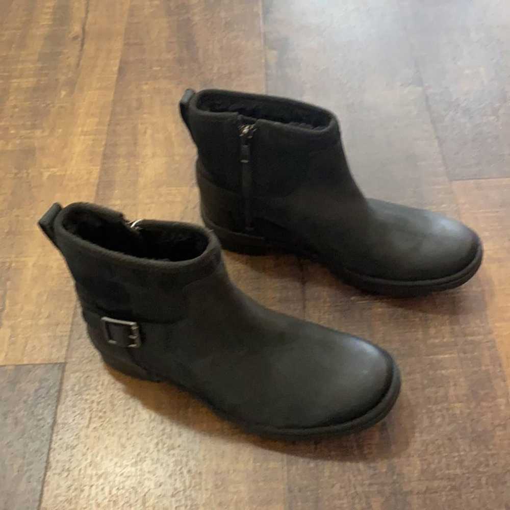 Ugg Black Selima Ankle Waterproof Leathers Boots … - image 3
