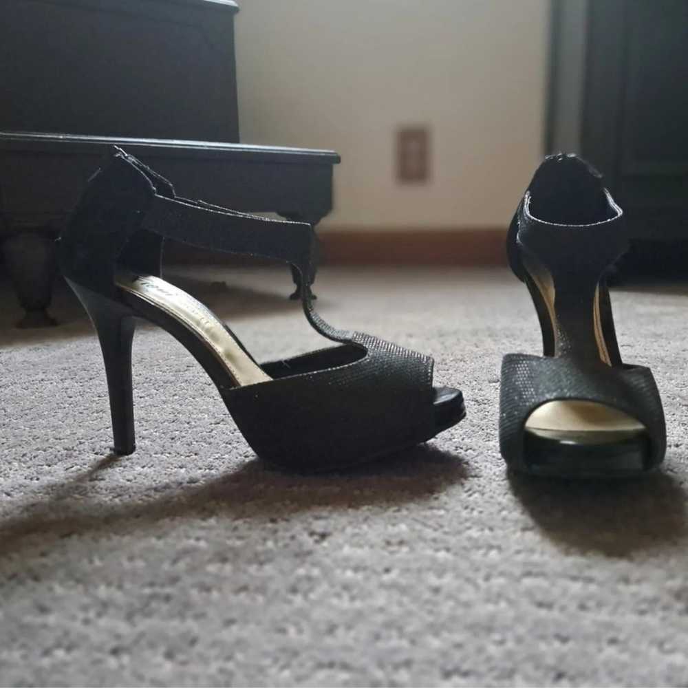 Womenns shoe lot (2 pairs black heels /2 pairs an… - image 5