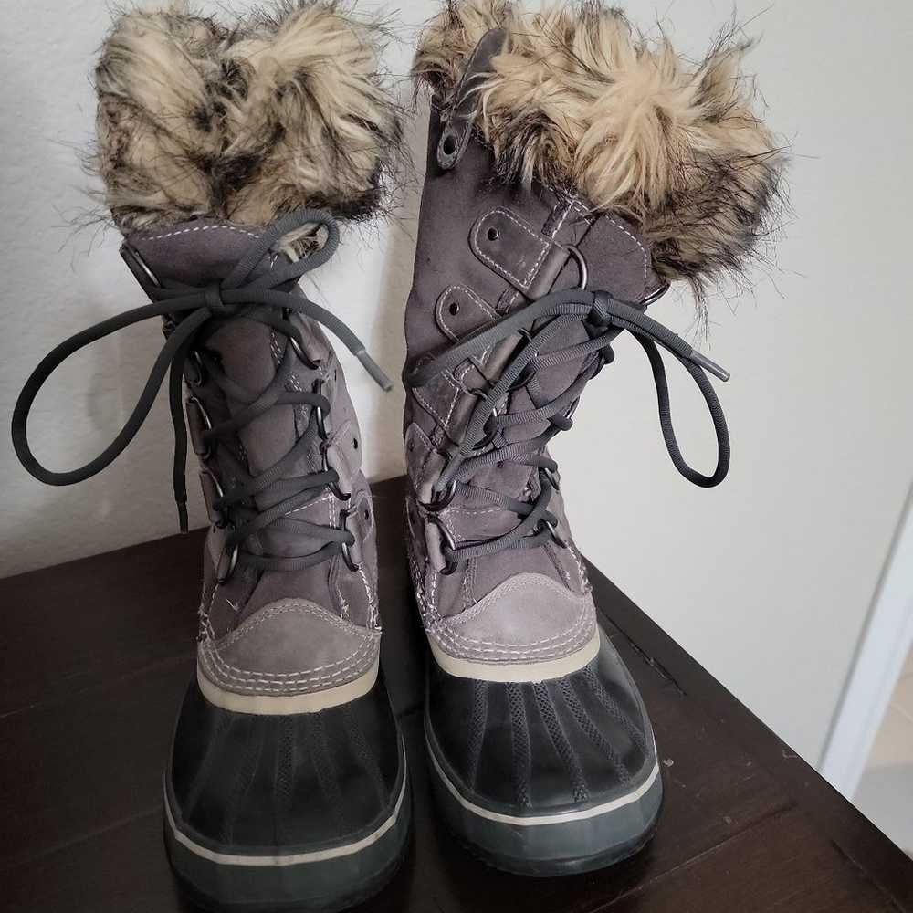 Sorel waterproof insulated snow boots - image 2