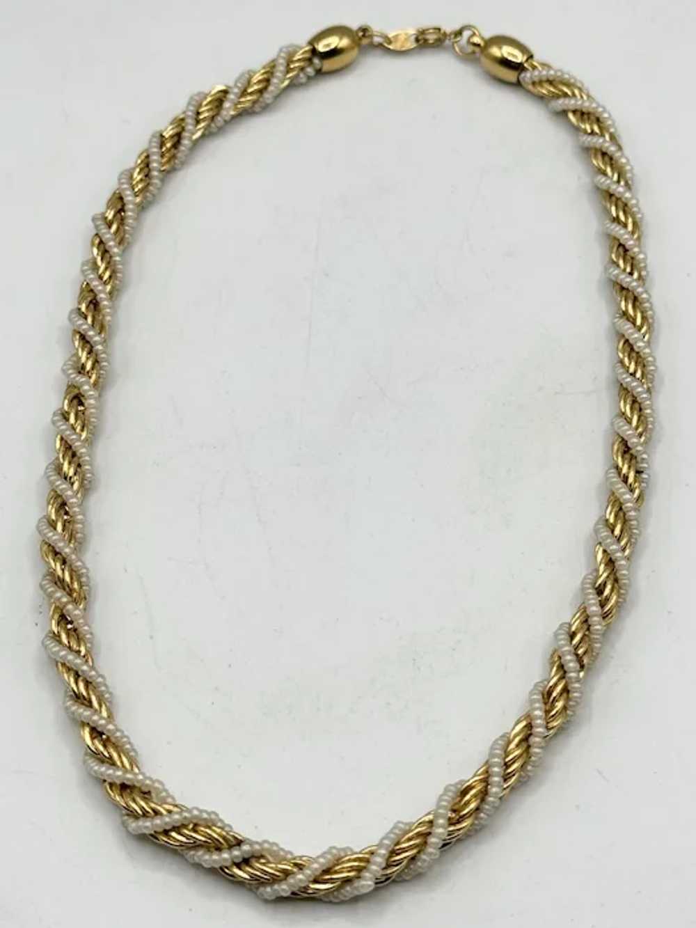 Vintage Trifari white bead chain necklace - image 3