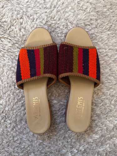 Artemis Design Co. Kilim Carpet Sandals (38) | Use