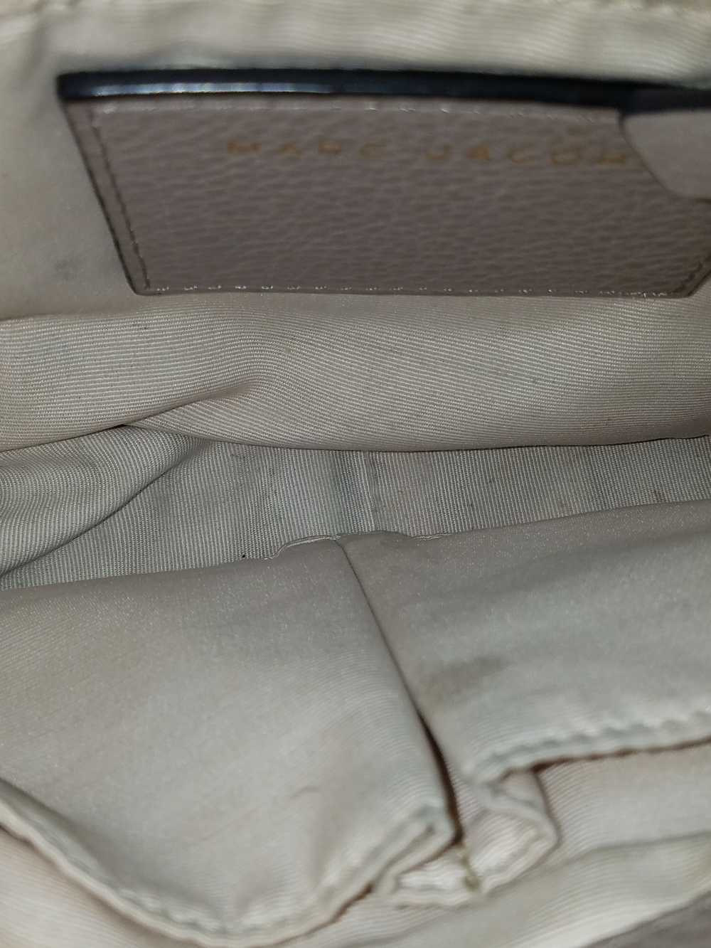 Authentic Marc Jacobs Taupe Saddle Bag - image 5