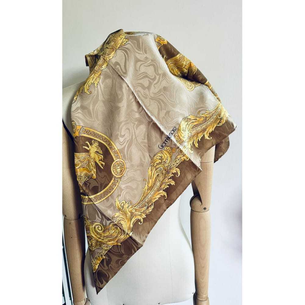 Gianni Versace Silk handkerchief - image 6