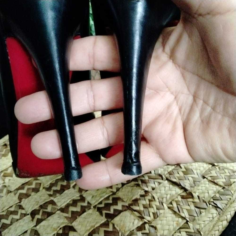 Christian Louboutin Simple pump leather heels - image 9