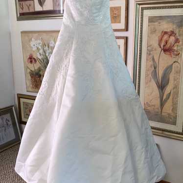 Ivory ball gown wedding - Gem