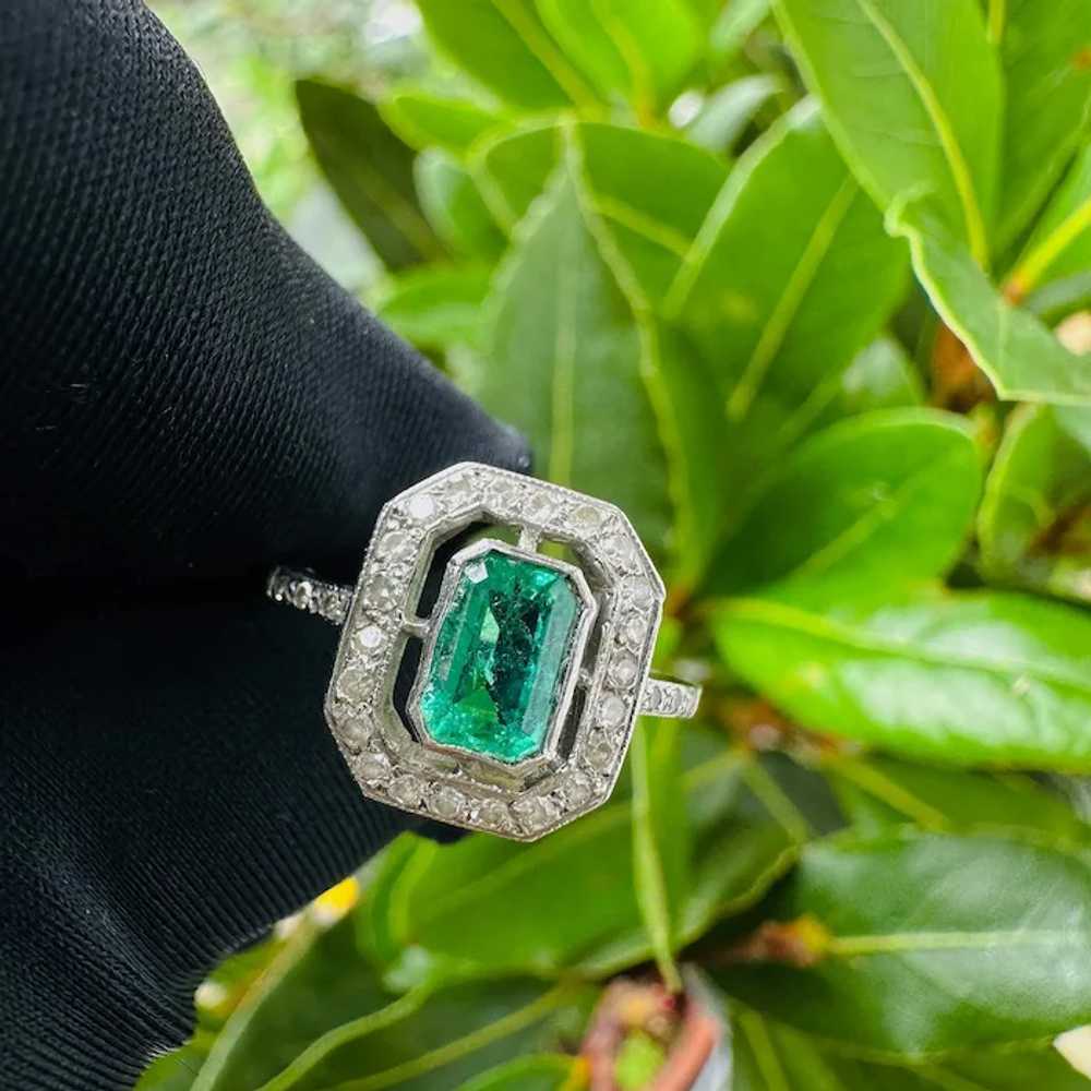 Fabulous, Art Deco style, Platinum Emerald & Diam… - image 5