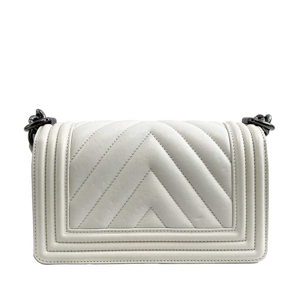 Chanel CHANEL Boy Flap Chevron Quilted White Shou… - image 3