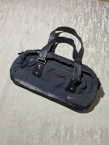 Vintage NIKE Barrel Handbag/Purse  Vintage nike, Nike bags, Nike handbags