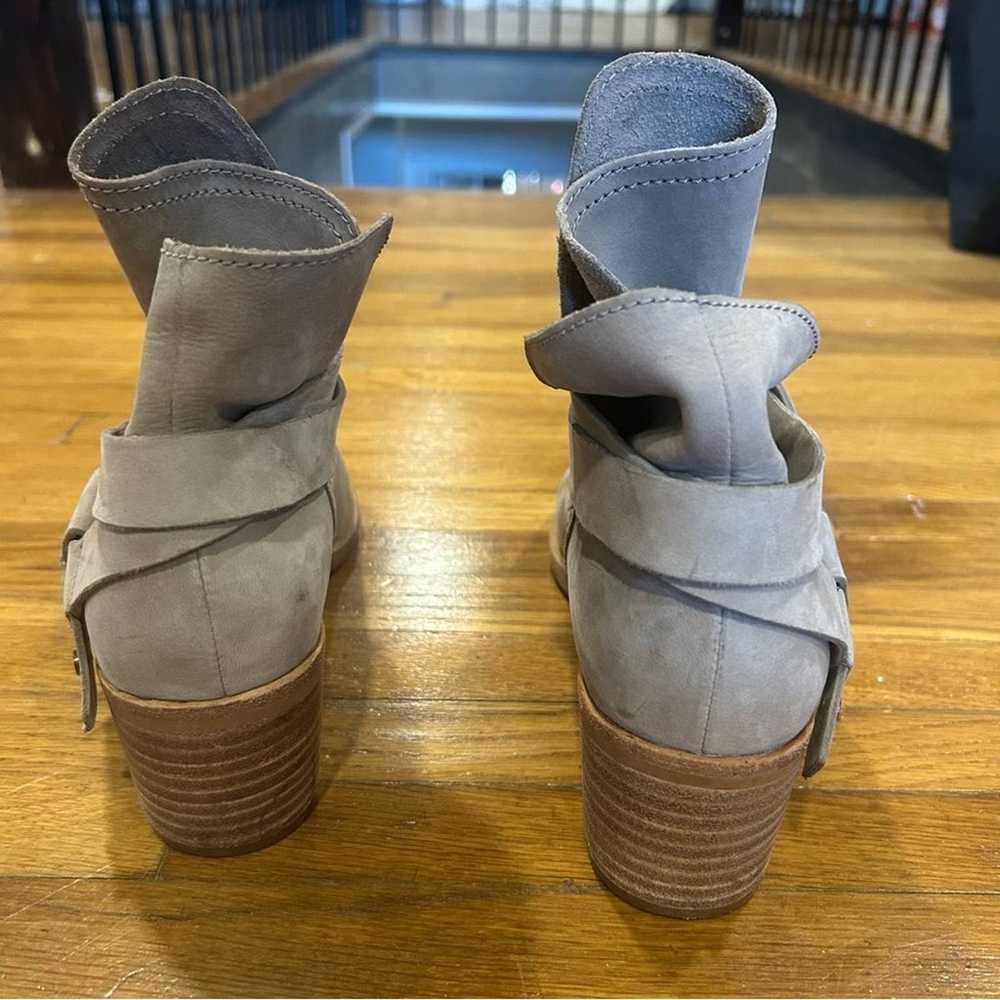 UGG Women’s Elora Ankle Boot, Sahara - image 10