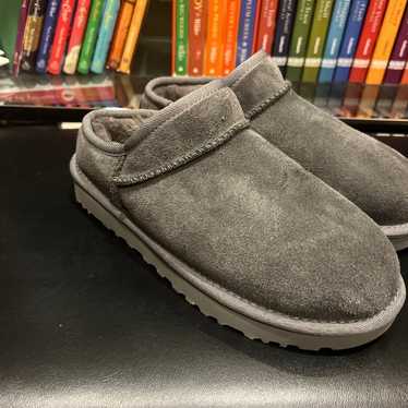 UGGS CLASSIC SLIPPER  Suede Boot Slippers size 6 - image 1