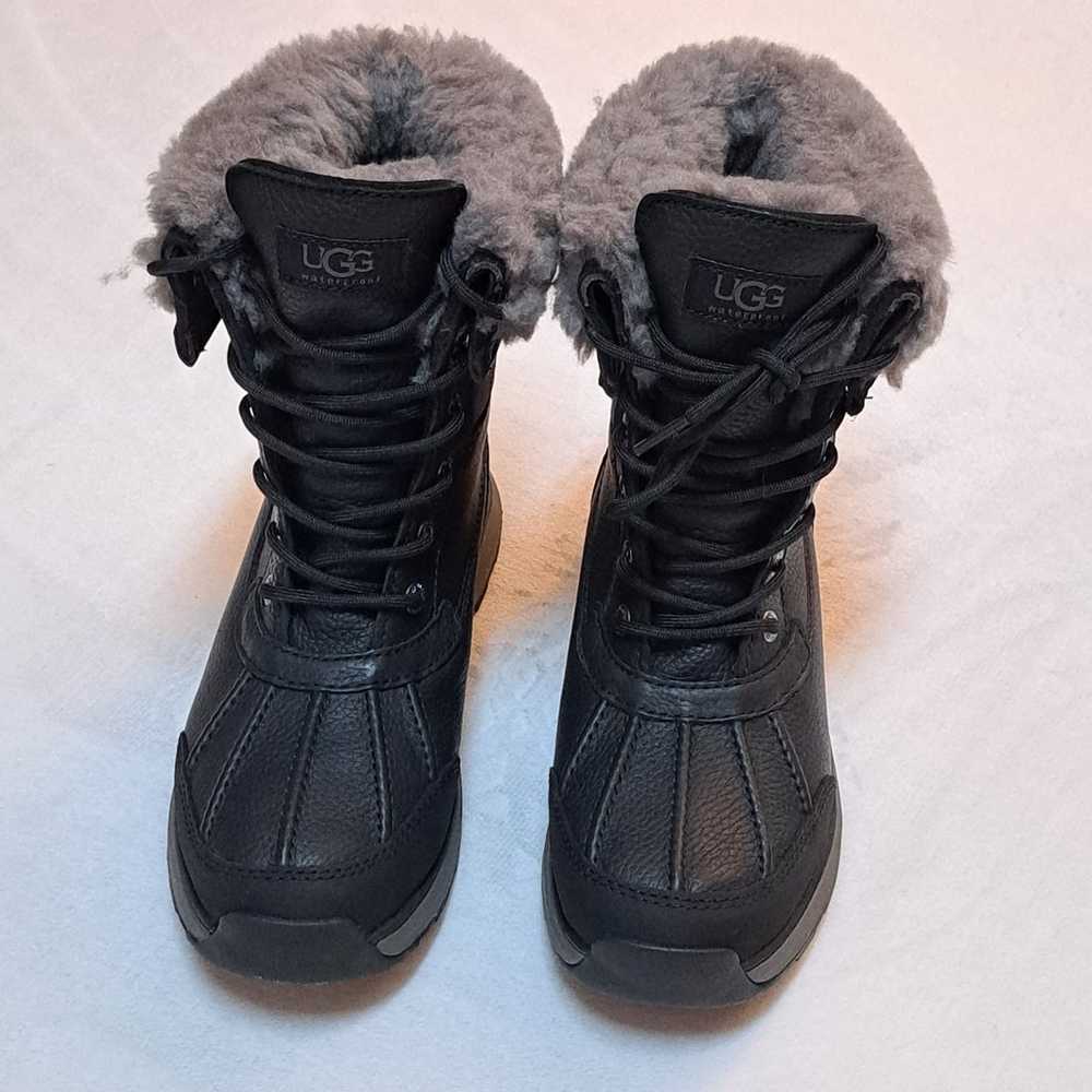 UGG
Adirondack Faux Fur Boots - Women's size 7 - image 2