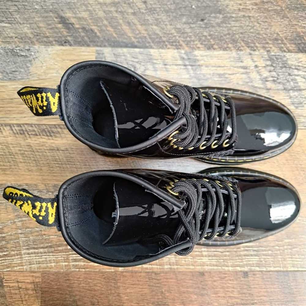 Dr. Martens Women’s Black Patent Leather Boots Za… - image 4