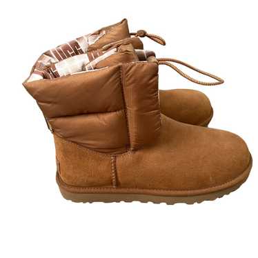 UGG Women's Classic Maxi Toggle Fashion Boot - image 1