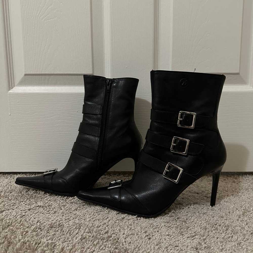 bronx leather heels - image 2