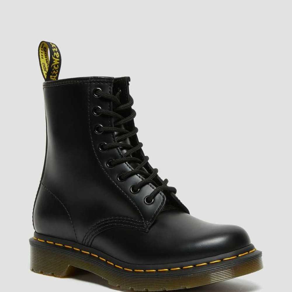 Womens Dr. Martens 1460 Size 7 - image 1