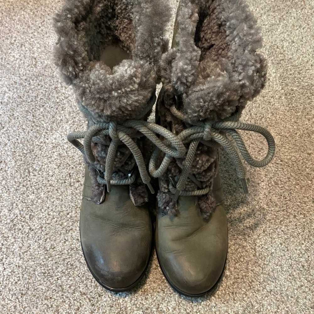 Sorel Joan of Artic Wedge II Shearling Boots - Qu… - image 2