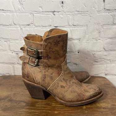 Lucchese Catalina Boots - image 1