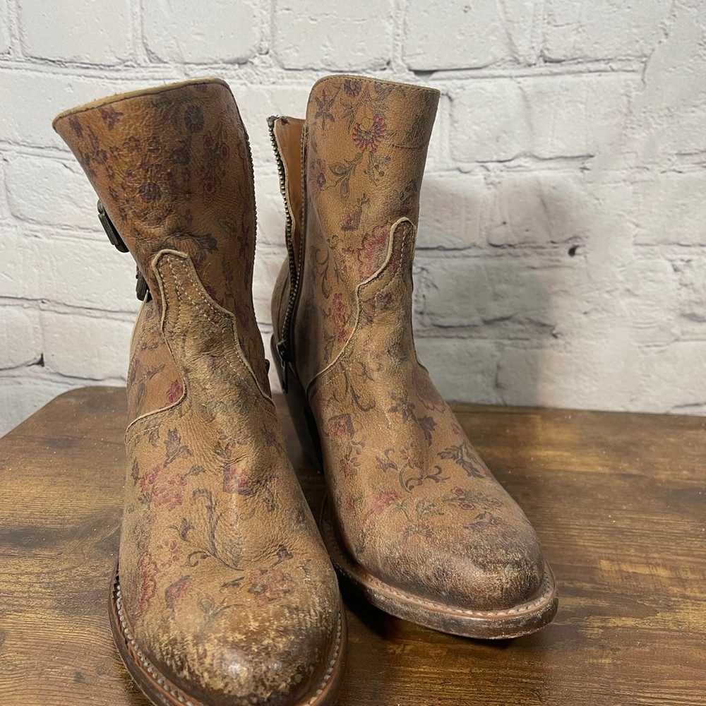 Lucchese Catalina Boots - image 2