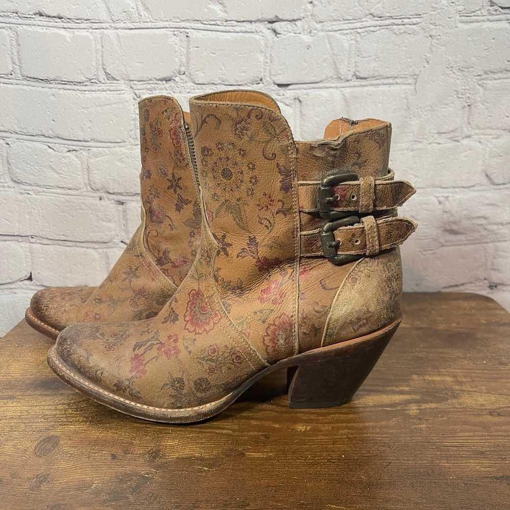 Lucchese Catalina Boots - image 4