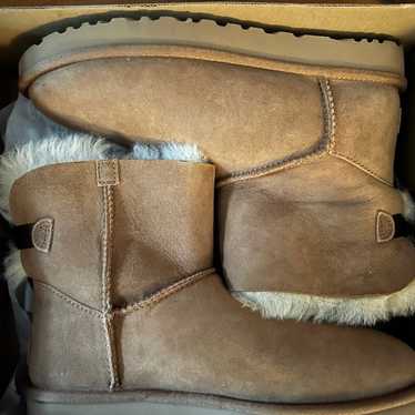 Ugg Bailey bows