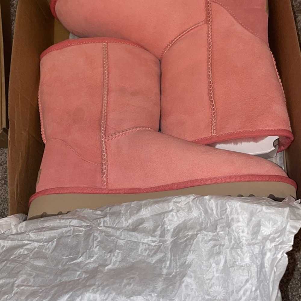 BRAND NEW Womens pink uggs - image 9