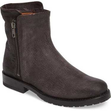 Frye Natalie Double Zip Boot