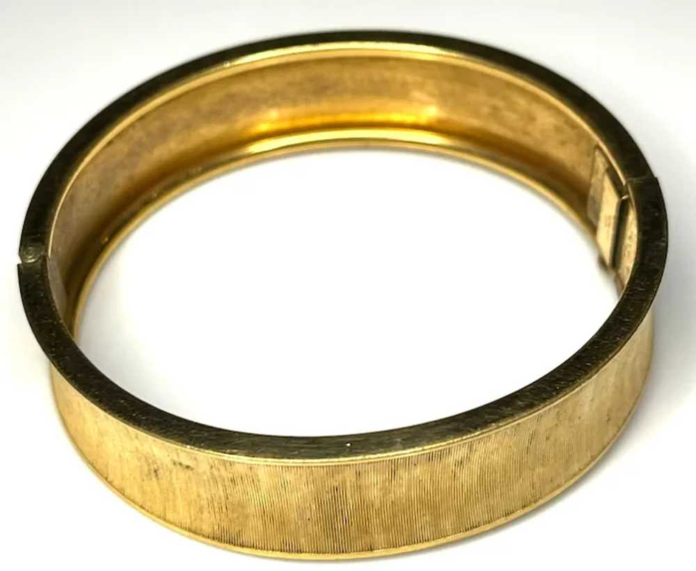 Vintage Floral Etched Gold Hinged Bracelet - image 4
