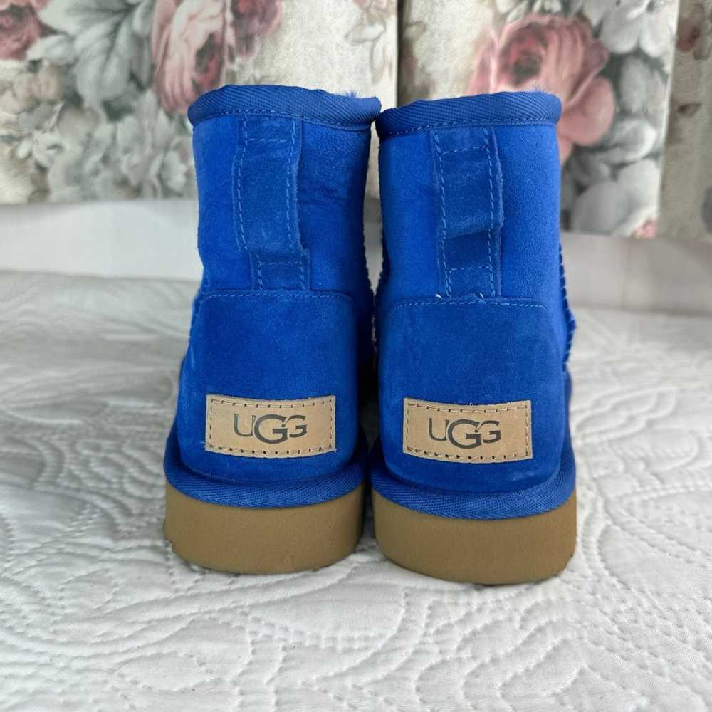 UGG CLASSIC MINI  WOMEN BOOTIE SHEARLING LINED EL… - image 7