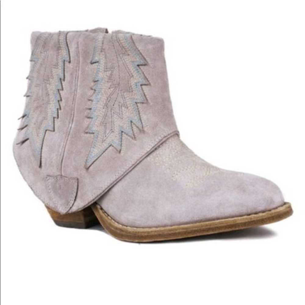 Women's Modern Vice Blush Spirit Suede Ankle Boots - image 2