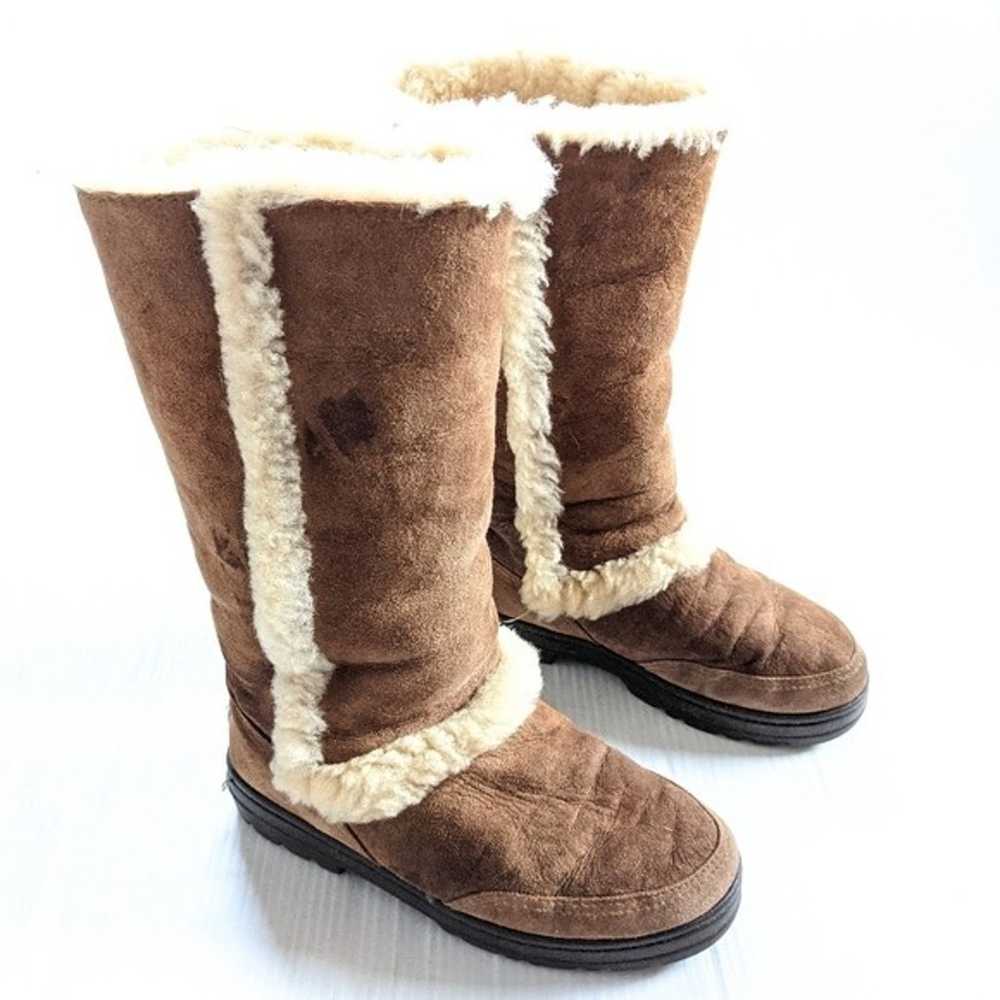 UGG Sundance Revival II fur cozy boots 5325 chest… - image 1