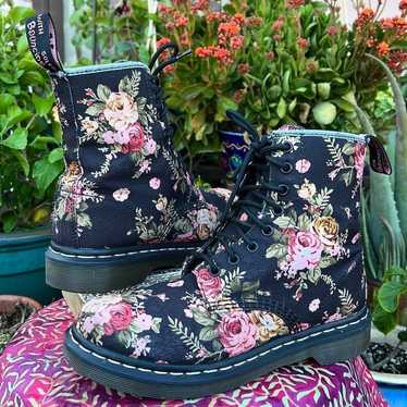 Dr. Martens Victorian Rose Floral Boots 8