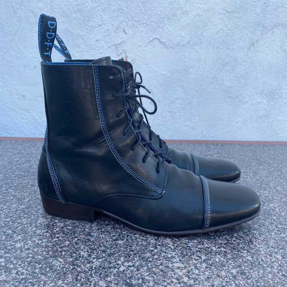 John Fluevog Black Leather Lace up Ankle Boots Si… - image 3