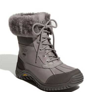 Size 6.5 UGG Adirondack Boots - image 1