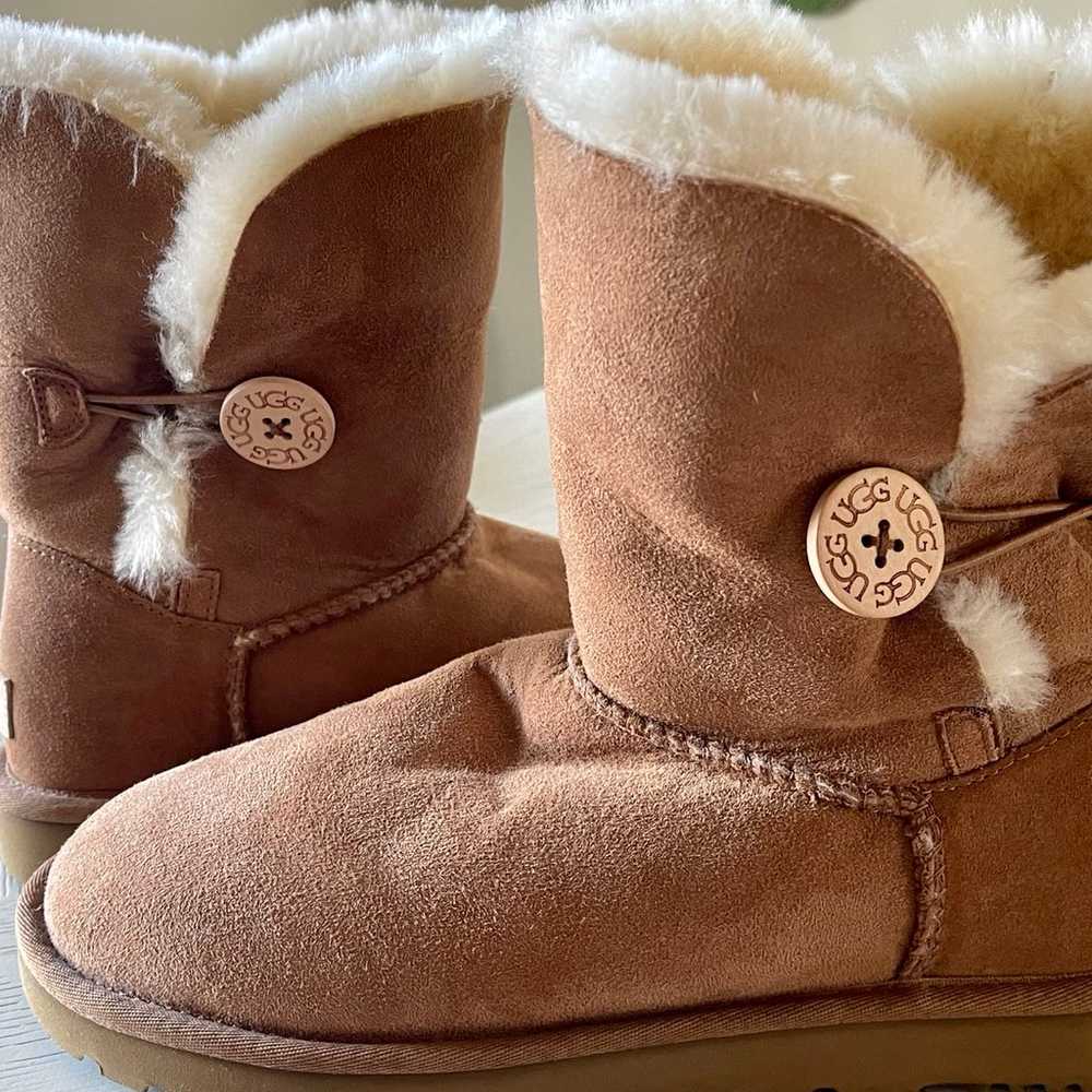 bailey button uggs - image 2