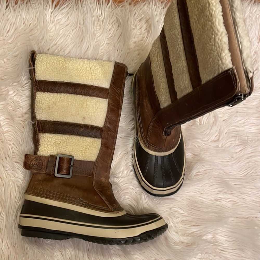 Sorel Helen Of Tundra Boots Sz 8 - image 2