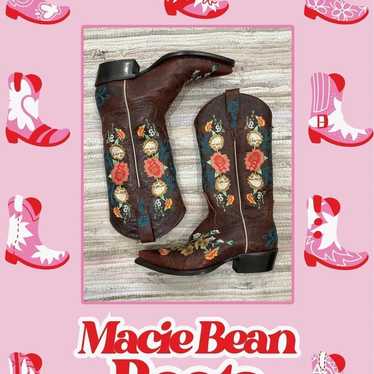 Macie Bean Cowgirl Boots! Gorgeous Floral Embroid… - image 1