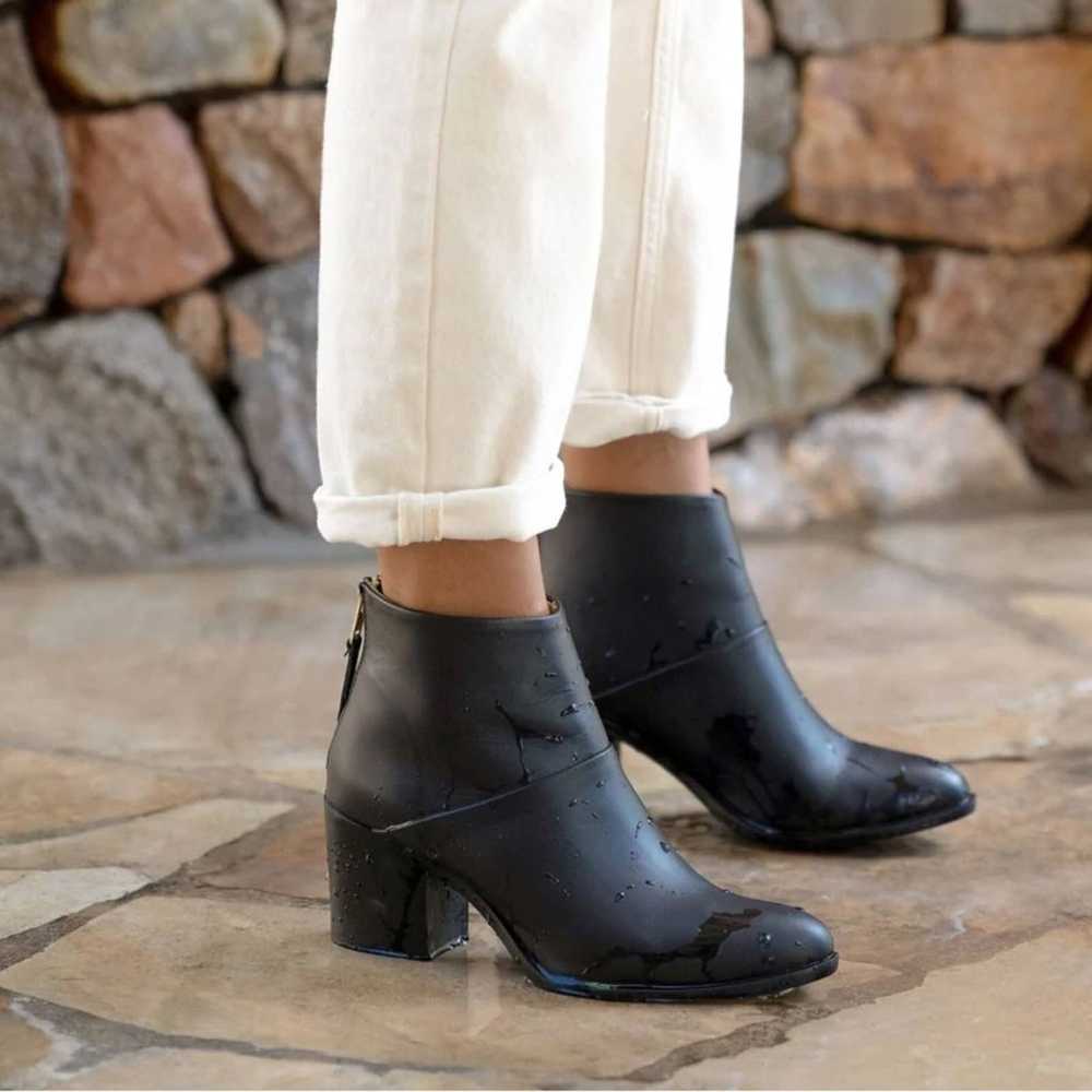 NEW Nisolo Dari Heeled Boots (size 8) - image 1