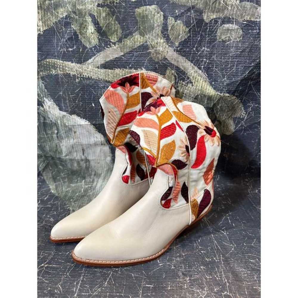 New Anthropologie Momo Embroidered Western Boots … - image 4