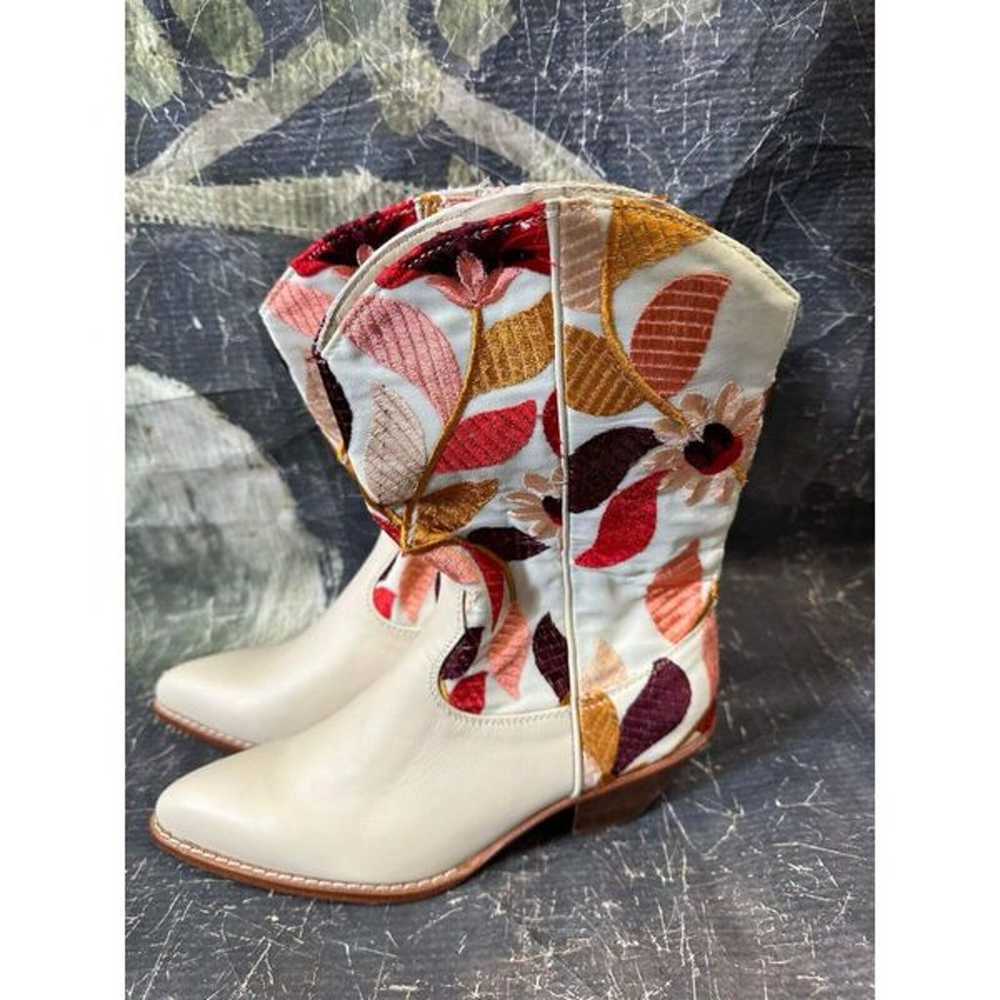 New Anthropologie Momo Embroidered Western Boots … - image 5