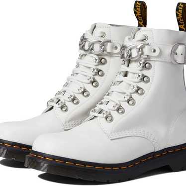 Doc Martens 1460 pascal chain