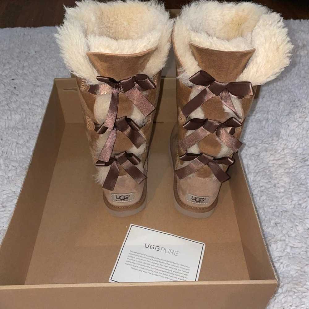 ugg bailey bow - image 3