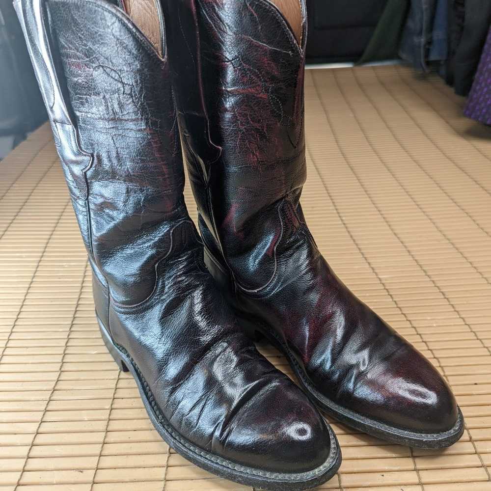 Lucchese women's black cherry/burgundy leather cl… - image 3