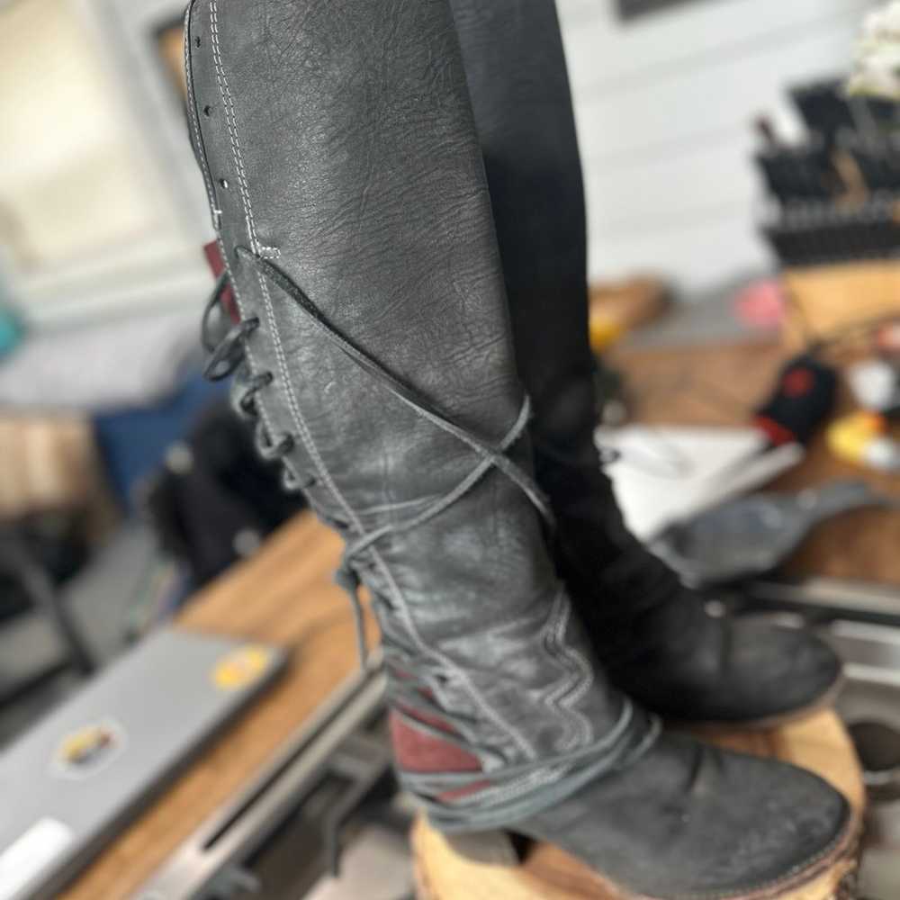 Freebird Boots - Coal size 7 - image 3